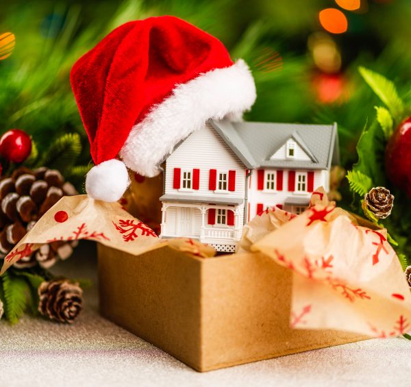 30-why-sell-your-home-during-the-holidays